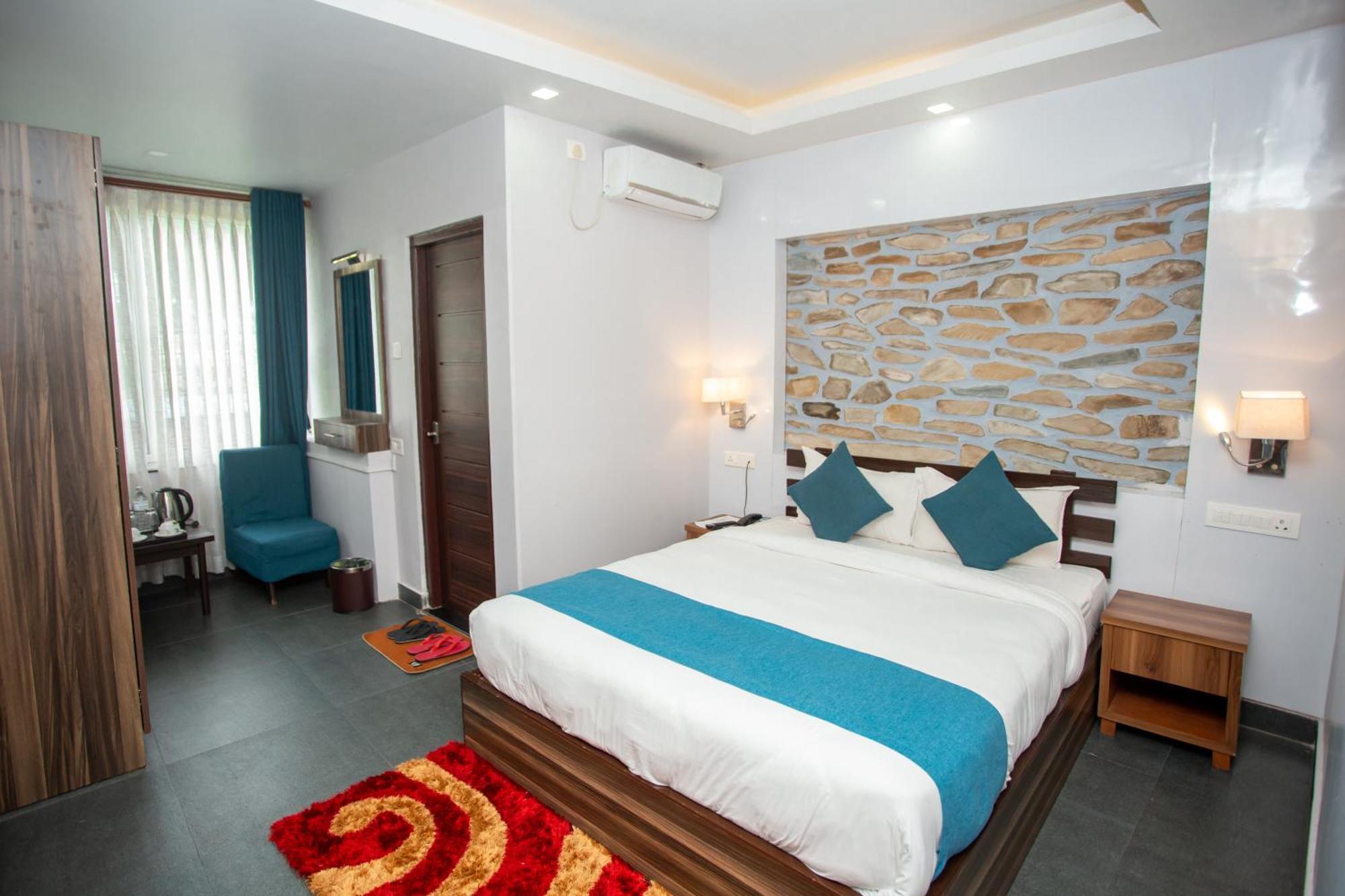 Chautari Boutique Hotel Pokhara Exterior photo